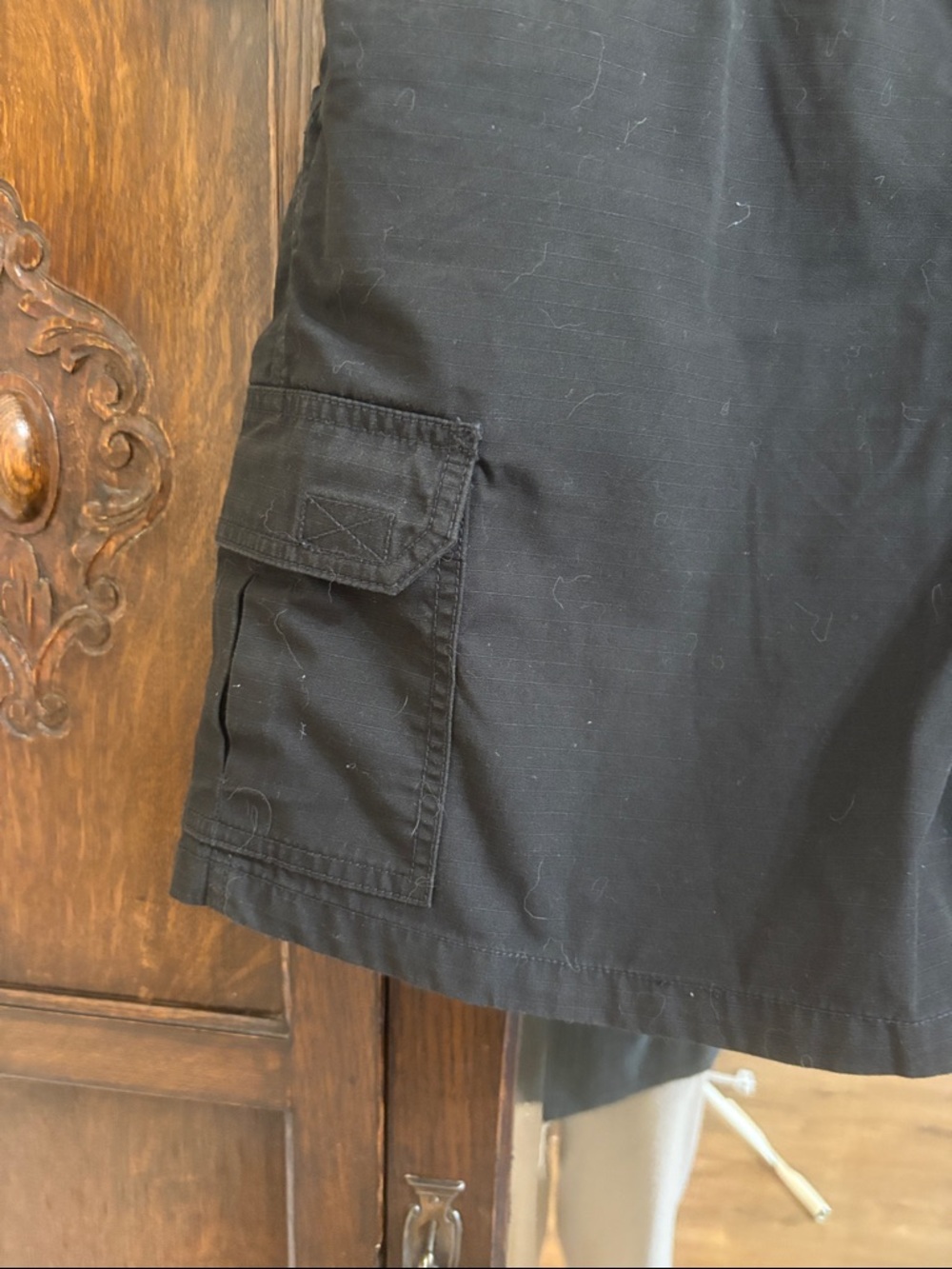Womens Black Cargo Shorts - Classic Utility Style - Picture 3 of 11